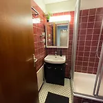 Gemuetliche Mit Kostenfreiem Pool