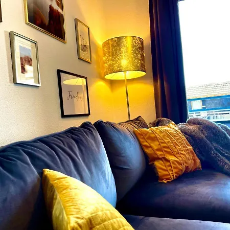 Gemuetliche Mit Kostenfreiem Pool *