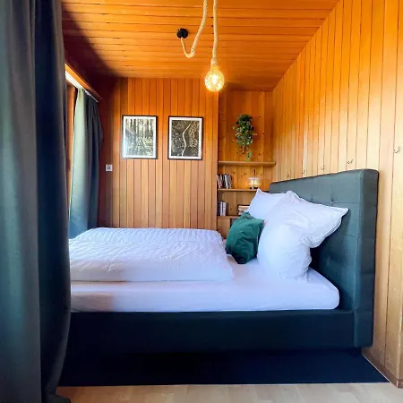 Gemuetliche Mit Kostenfreiem Pool